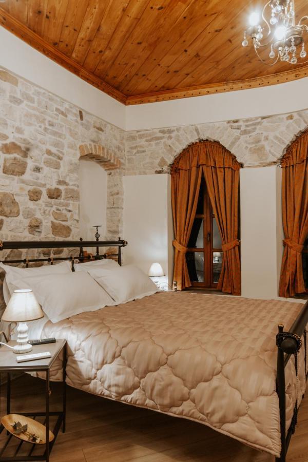 Hotel Ss Kekezi Gjirokastër Exterior foto