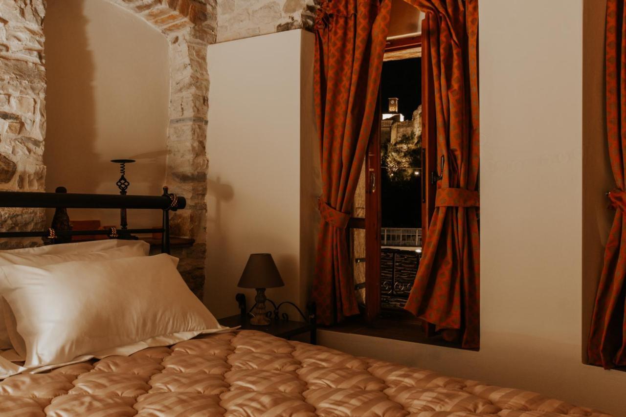 Hotel Ss Kekezi Gjirokastër Exterior foto