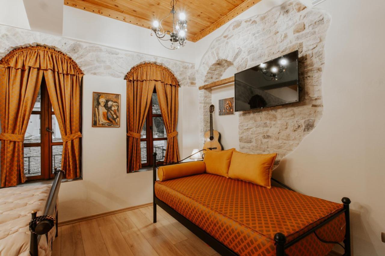 Hotel Ss Kekezi Gjirokastër Exterior foto